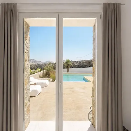 Ξενοδοχείο Epta Mykonos And Pools Άνω Μερά