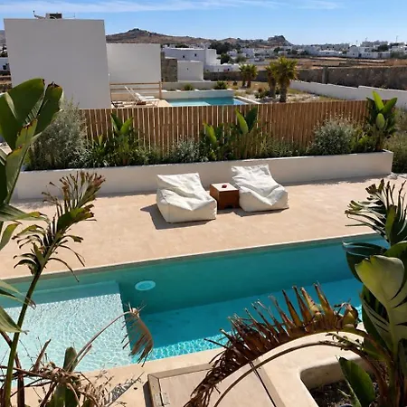 Ξενοδοχείο Epta Mykonos And Pools Άνω Μερά