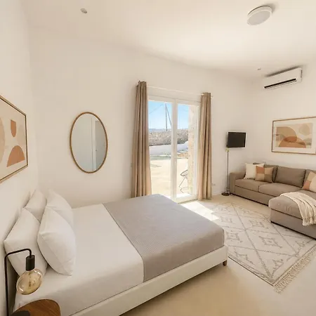 Epta Mykonos And Pools Ξενοδοχείο Άνω Μερά